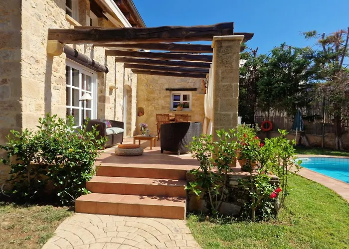 Rock House\'S Villa Melody