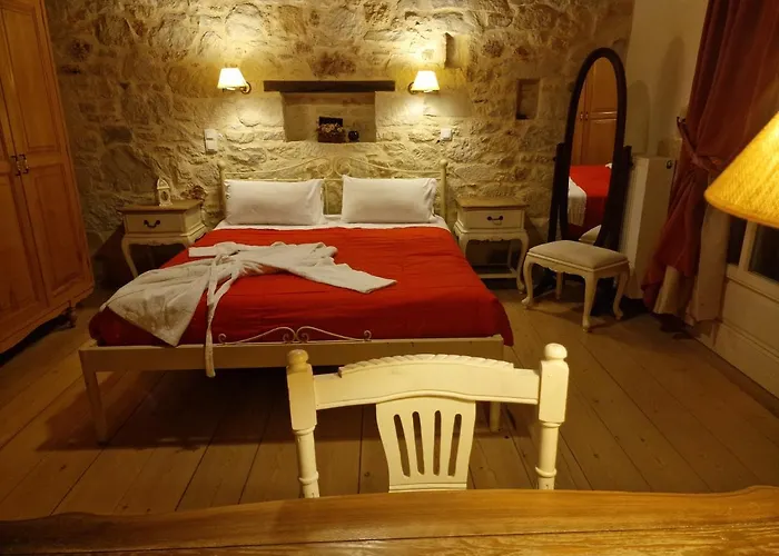 Rock House\'S Villa Melody